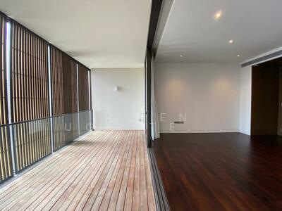 For Rent - Lloyd SixtyFive