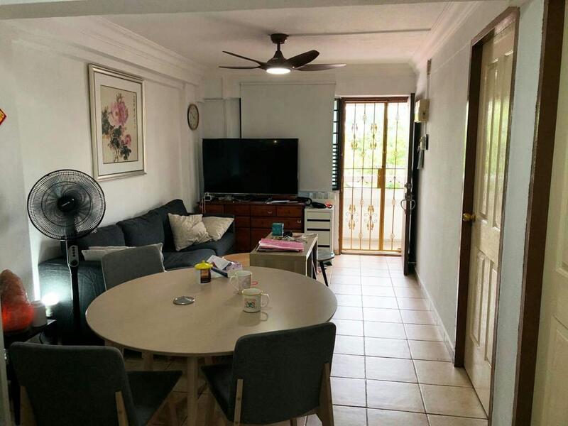 8 Empress Road, 8 Empress Road, 3 Bedrooms, 700 sqft, HDB Flat For Rent