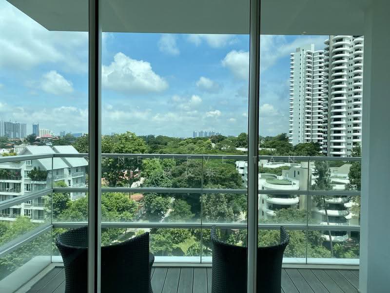 Nathan Suites, 21 Nathan Road, 2 Bedrooms, 915 sqft, Condominium For Rent, by Genevieve Tan 陈仪珠, 24100393 - PropertyGuru.com.sg