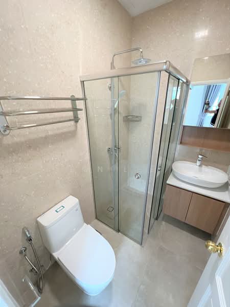 Burgundy drive, Burgundy Crescent, 5 Bedrooms, 3,500 sqft, Semi-Detached House For Rent, by Ben Lee, 24101603 - PropertyGuru.com.sg