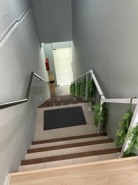 163 Ang Mo Kio Avenue 4, 163 Ang Mo Kio Avenue 4, 3,400 sqft, Shop / Shophouse For Sale, by Foo Hoo Seng, 24101764 - CommercialGuru.com.sg