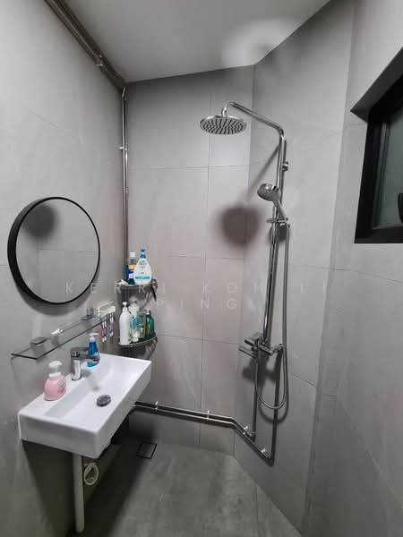 341 Jurong East Avenue 1, 341 Jurong East Avenue 1, Room Rental, 150 sqft, HDB Flat For Rent, by Kerri Koh Li Ping, 24101880 - PropertyGuru.com.sg