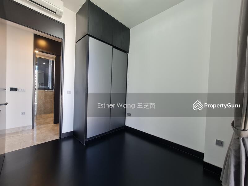 For Rent - Martin Modern
