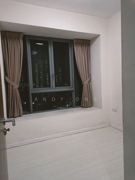 Hundred Trees, 95 West Coast Drive, 2 Bedrooms, 786 sqft, Condominium For Rent, by Andy Ong, 24103640 - Master Bedroom - PropertyGuru.com.sg