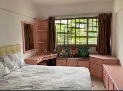 For Rent - 332 Hougang Avenue 5