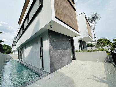 For Sale - Brand New and Luxury with Lift, Pool and basement, Outstanding Masterpiece with Unique Modern Design