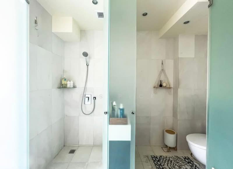 Metro Loft, 5 Lorong 27  Geylang, 1 Bedroom, 452 sqft, Condominium For Rent, by Iris Peck, 24107125 - PropertyGuru.com.sg