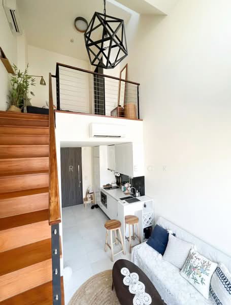 Metro Loft, 5 Lorong 27  Geylang, 1 Bedroom, 452 sqft, Condominium For Rent, by Iris Peck, 24107125 - PropertyGuru.com.sg