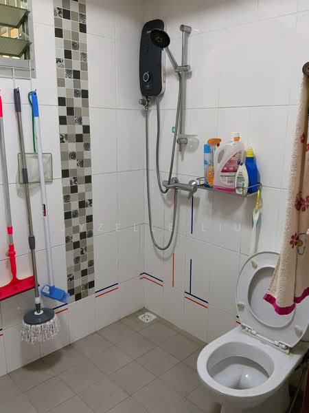 487B Choa Chu Kang Avenue 5, 487B Choa Chu Kang Avenue 5, Room Rental, 990 sqft, HDB Flat For Rent, by Jyzelle Liu, 24107224 - PropertyGuru.com.sg