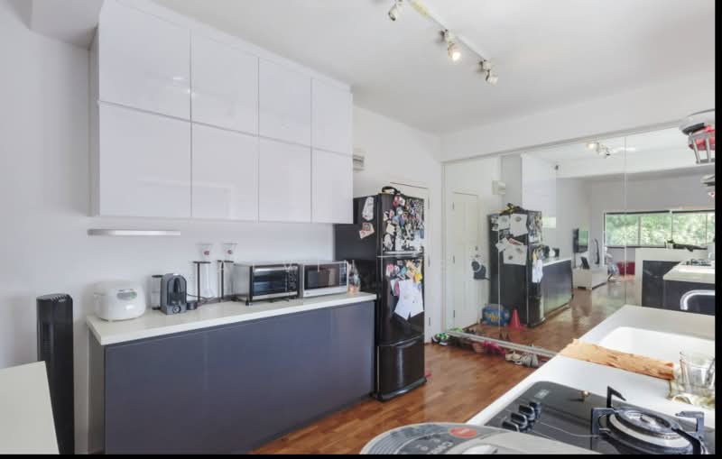 80 Chay Yan Street, 80 Chay Yan Street, 2 Bedrooms, 872 sqft, Walk-up Apartment For Rent, by Alvin Yeo, 24108603 - PropertyGuru.com.sg