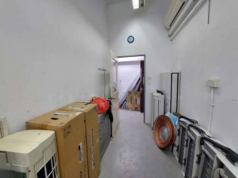 Admiralty Industrial Park, 23 Woodlands Industrial Park E1, 1,625 sqft, Factory / Workshop (B2) For Sale, by Sheryl Chionh 蒋慧珍, 24109124 - Admiralty Industrial Park (Interior of Unit) - CommercialGuru.com.sg