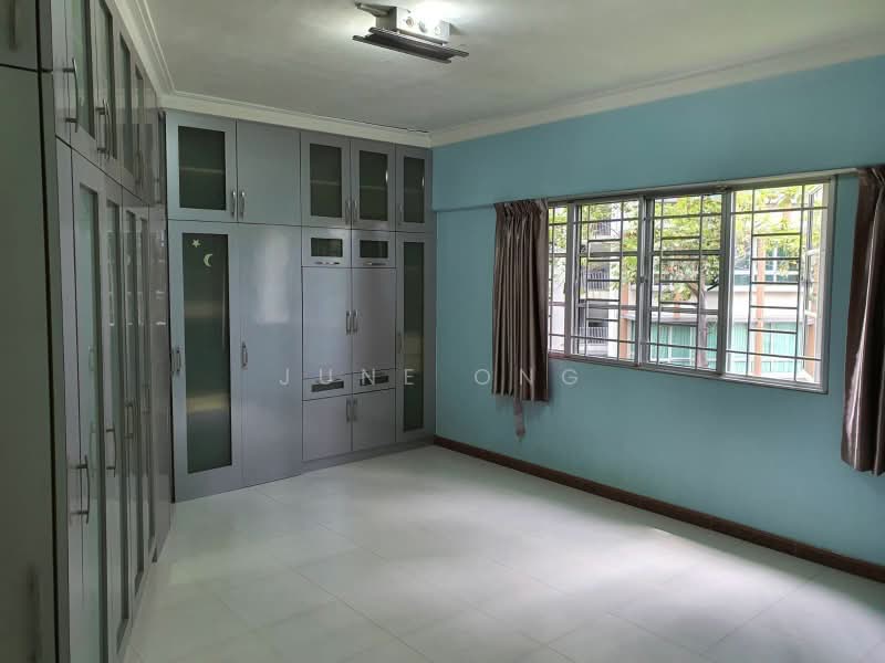 Sunbird View, 183A Sunbird Road, 2 Bedrooms, 922 sqft, Apartment For Rent, by June Ong, 24110393 - PropertyGuru.com.sg