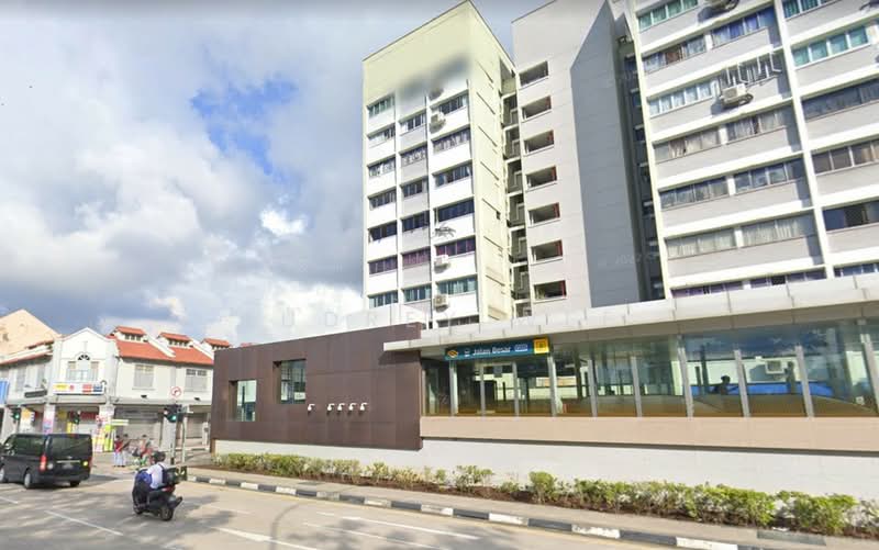 2 Storey Shophouse along Jalan Besar, Jalan Besar, 1,800 sqft, Shop / Shophouse For Rent, by Audrey Wee, 24110944 - CommercialGuru.com.sg