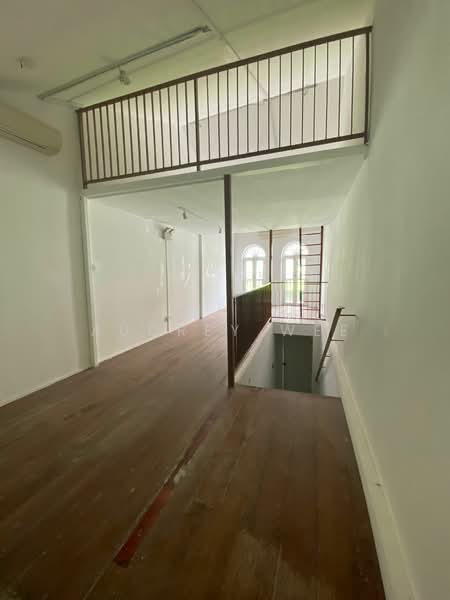 2 Storey Shophouse along Jalan Besar, Jalan Besar, 1,800 sqft, Shop / Shophouse For Rent, by Audrey Wee, 24110944 - CommercialGuru.com.sg