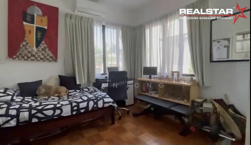 ❤️LOW PSF ❤️D10 CHARMING HILLTOP. REGULAR PLOT. LUSH GREENERY.. ☎️ JEAN 93571119, Coronation Road/Jalan Ampang/Astrid/Bin Tong, 5 Bedrooms, 3,500 sqft, Bungalow House For Sale, by Jean Ong, 24111006 - PropertyGuru.com.sg