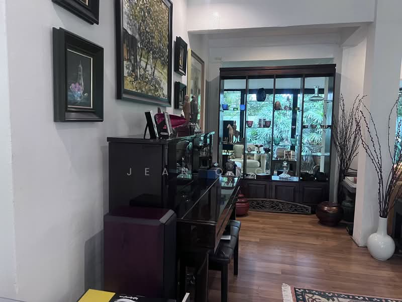 ❤️LOW PSF ❤️D10 CHARMING HILLTOP. REGULAR PLOT. LUSH GREENERY.. ☎️ JEAN 93571119, Coronation Road/Jalan Ampang/Astrid/Bin Tong, 5 Bedrooms, 3,500 sqft, Bungalow House For Sale, by Jean Ong, 24111006 - PropertyGuru.com.sg