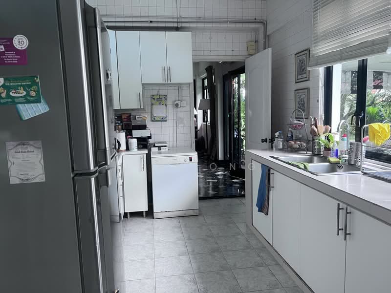 ❤️LOW PSF ❤️D10 CHARMING HILLTOP. REGULAR PLOT. LUSH GREENERY.. ☎️ JEAN 93571119, Coronation Road/Jalan Ampang/Astrid/Bin Tong, 5 Bedrooms, 3,500 sqft, Bungalow House For Sale, by Jean Ong, 24111006 - PropertyGuru.com.sg