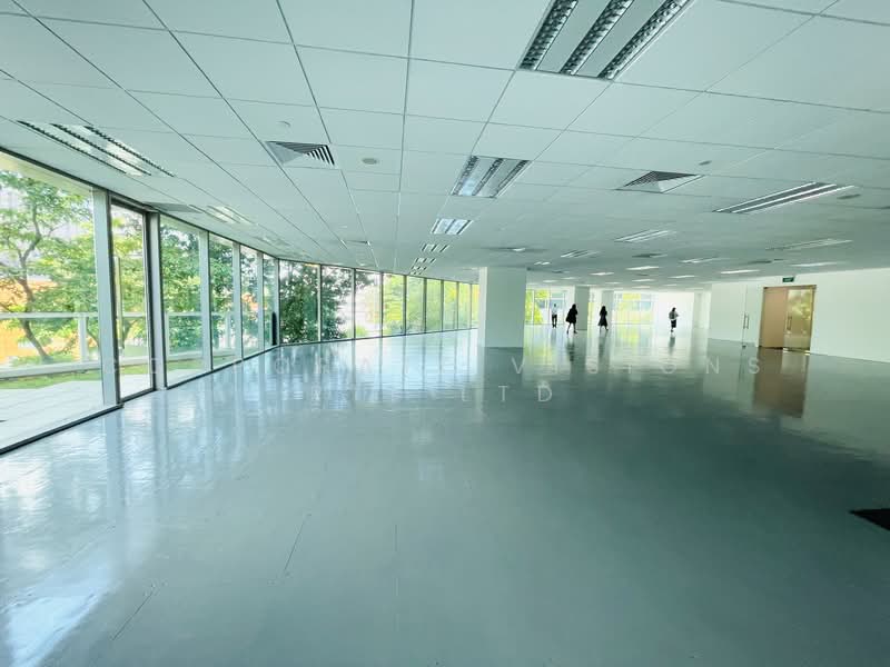 MODERN BP OFFICE SPACE IN LUSH GREENERY. 6 MINS WALK MRT. REDUCED RENT. Shop Mall, Foodcourt Within, Size: 3000, 4500, 5500, 7000-20k sf. Contact: +65-96881177 Adrian.Koh@corporatevisions.com.sg, Bedok / Upper East Coast, 3,900 sqft, Business / Science Park For Rent, by ADRIAN, 24111135 - CommercialGuru.com.sg