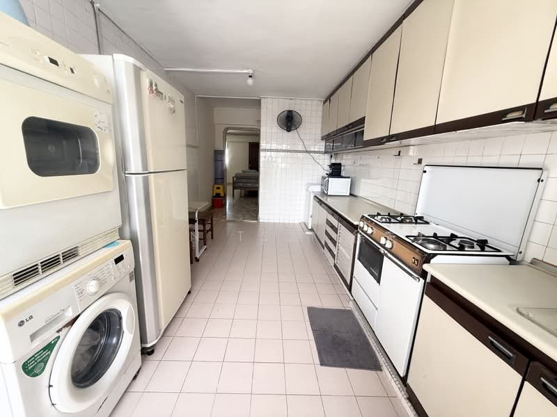 121 Paya Lebar Way, 121 Paya Lebar Way, 2 Bedrooms, 700 sqft, HDB Flat For Rent, by Alan Tsui 徐先生, 24111189 - PropertyGuru.com.sg