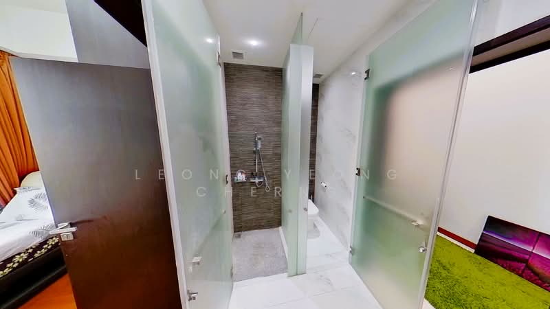 The Hillier Condominium For Sale at S$ 1,450,000 | PropertyGuru Singapore - Common Bath with 2 door access  and 2 stalls