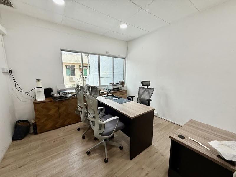 Senang Crescent, 18 Senang Crescent, Eunos / Geylang / Paya Lebar, 4,500 sqft, Factory / Workshop (B2) For Rent, by Shawn Thayalan, 24112173 - CommercialGuru.com.sg