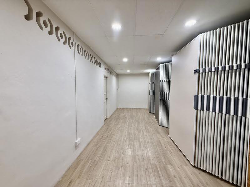 Senang Crescent, 18 Senang Crescent, Eunos / Geylang / Paya Lebar, 4,500 sqft, Factory / Workshop (B2) For Rent, by Shawn Thayalan, 24112173 - CommercialGuru.com.sg