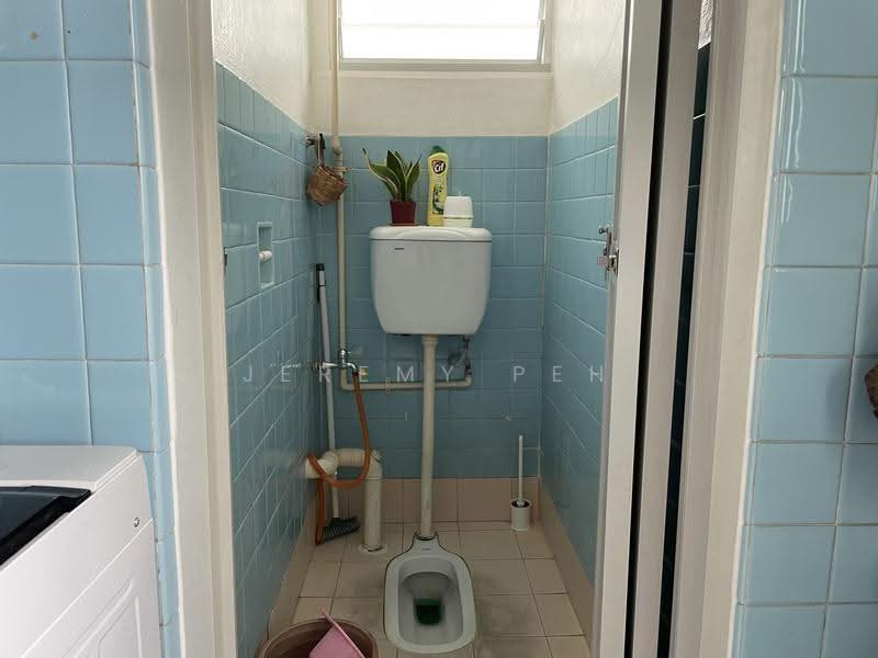 109 Lorong 1 Toa Payoh, 109 Lorong 1 Toa Payoh, Balestier / Toa Payoh, 3 Bedrooms, 710 sqft, HDB Flat For Rent, by Jeremy Peh, 24112583 - PropertyGuru.com.sg