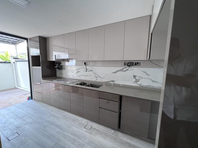 Burgundy Hill, Burgundy Drive, Dairy Farm / Bukit Panjang / Choa Chu Kang, 5 Bedrooms, 3,500 sqft, Semi-Detached House For Sale, by Ben Lee, 24112860 - PropertyGuru.com.sg