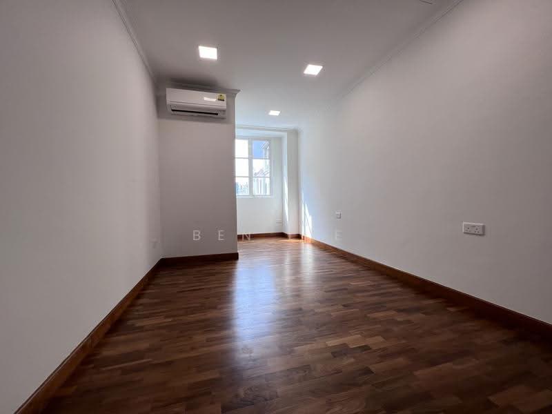 Burgundy Hill, Burgundy Drive, Dairy Farm / Bukit Panjang / Choa Chu Kang, 5 Bedrooms, 3,500 sqft, Semi-Detached House For Sale, by Ben Lee, 24112860 - PropertyGuru.com.sg