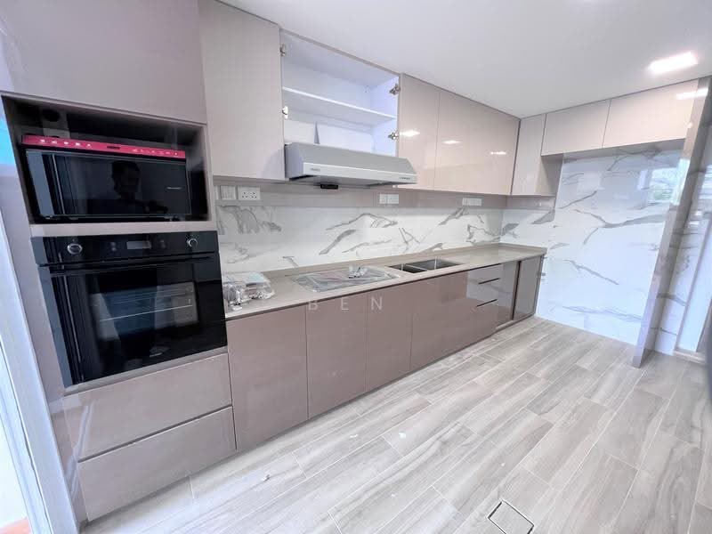 Burgundy Hill, Burgundy Drive, Dairy Farm / Bukit Panjang / Choa Chu Kang, 5 Bedrooms, 3,500 sqft, Semi-Detached House For Sale, by Ben Lee, 24112860 - Kitchen - PropertyGuru.com.sg