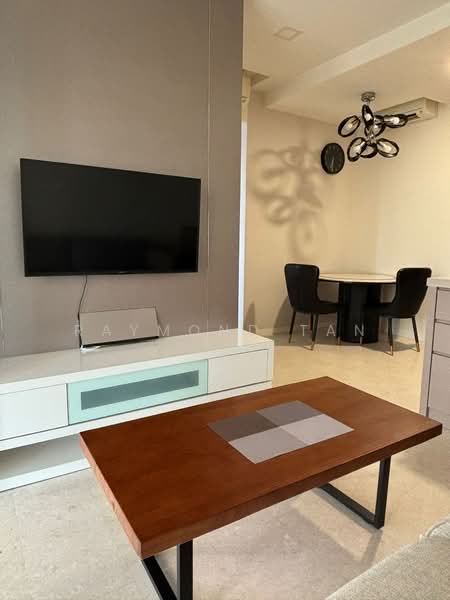 For Rent - Skies Miltonia