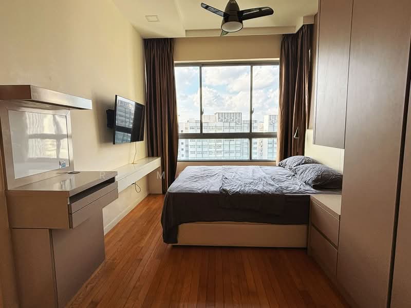 For Rent - Skies Miltonia