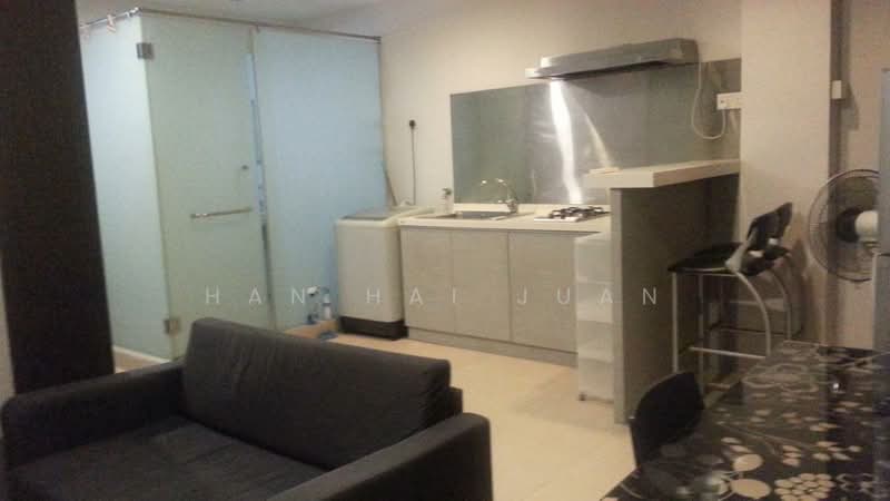 Shophouse, 42 Foch Road, Studio, 420 sqft, Walk-up Apartment For Rent, by Han Hai Juan, 24113550 - PropertyGuru.com.sg