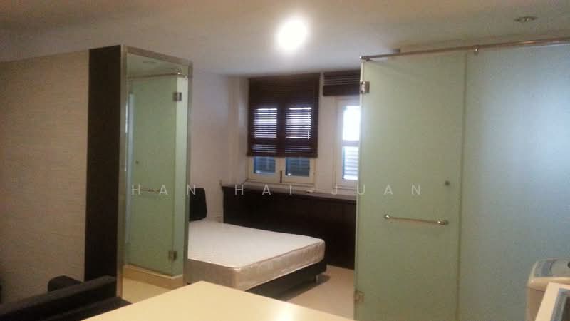 Shophouse, 42 Foch Road, Studio, 420 sqft, Walk-up Apartment For Rent, by Han Hai Juan, 24113550 - PropertyGuru.com.sg