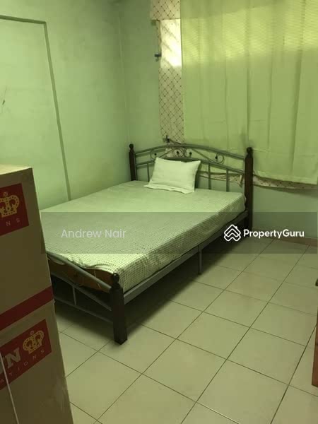 For Sale - 512 Hougang Avenue 10