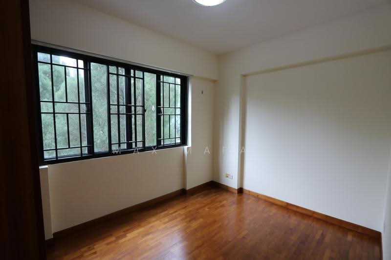 Pinevale, 8 Tampines Street 73, Pasir Ris / Tampines, 3 Bedrooms, 1,389 sqft, Condominium For Rent, by Max Maran, 24114060 - PropertyGuru.com.sg