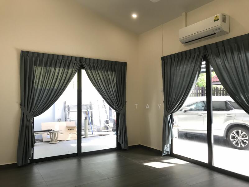 Ponggol Seventeenth Avenue, Ponggol Seventeenth Avenue, 4 Bedrooms, 7,000 sqft, Bungalow House For Rent, by Leah Tay, 24114165 - PropertyGuru.com.sg