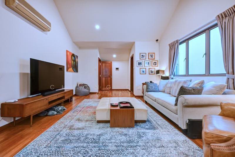 2sty + Attic Inter-Terrace, within 1km RGPS, Park 3 cars, Skylight & Lift Provision, Tanglin / Holland / Bukit Timah, 5 Bedrooms, 3,900 sqft, Terraced House For Sale, by Cheong Choon Ghee, 24114813 - Living Room - PropertyGuru.com.sg