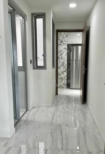 Queens Peak, 3 Dundee Road, 4 Bedrooms, 1,507 sqft, Condominium For Rent, by Esther Lim, 24115259 - Utility area / store room - PropertyGuru.com.sg