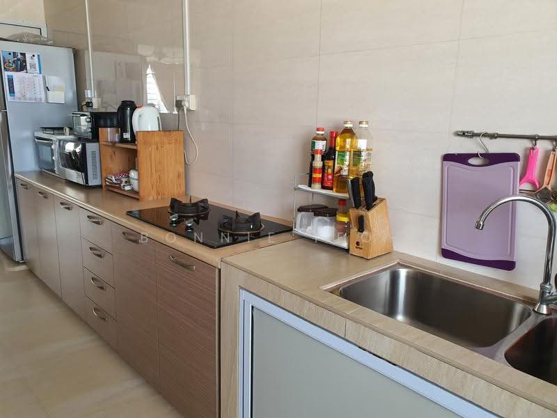 157 Bedok South Avenue 3, 157 Bedok South Avenue 3, Bedok / Upper East Coast, Room Rental, 120 sqft, HDB Flat For Rent, by Bonnie Yeoh, 24115526 - PropertyGuru.com.sg