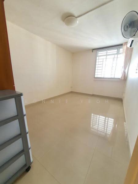 157 Bedok South Avenue 3, 157 Bedok South Avenue 3, Bedok / Upper East Coast, Room Rental, 120 sqft, HDB Flat For Rent, by Bonnie Yeoh, 24115526 - PropertyGuru.com.sg