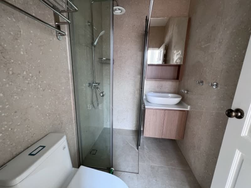 Burgundy drive, Burgundy Crescent, 5 Bedrooms, 3,500 sqft, Semi-Detached House For Rent, by Ben Lee, 24116191 - PropertyGuru.com.sg