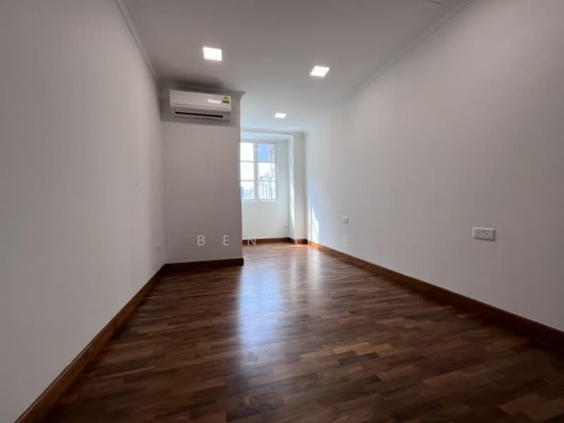 Burgundy drive, Burgundy Crescent, 5 Bedrooms, 3,500 sqft, Semi-Detached House For Rent, by Ben Lee, 24116191 - PropertyGuru.com.sg