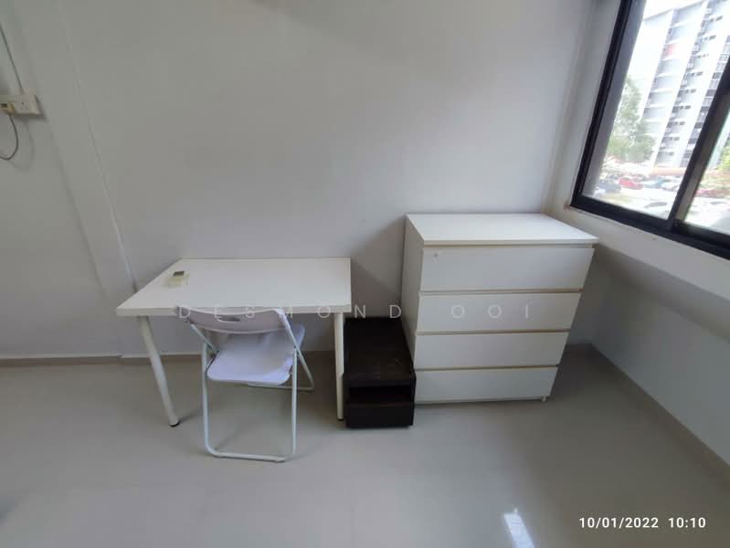 128 Ang Mo Kio Avenue 3, 128 Ang Mo Kio Avenue 3, Room Rental, 200 sqft, HDB Flat For Rent, by Desmond Ooi, 24116552 - PropertyGuru.com.sg