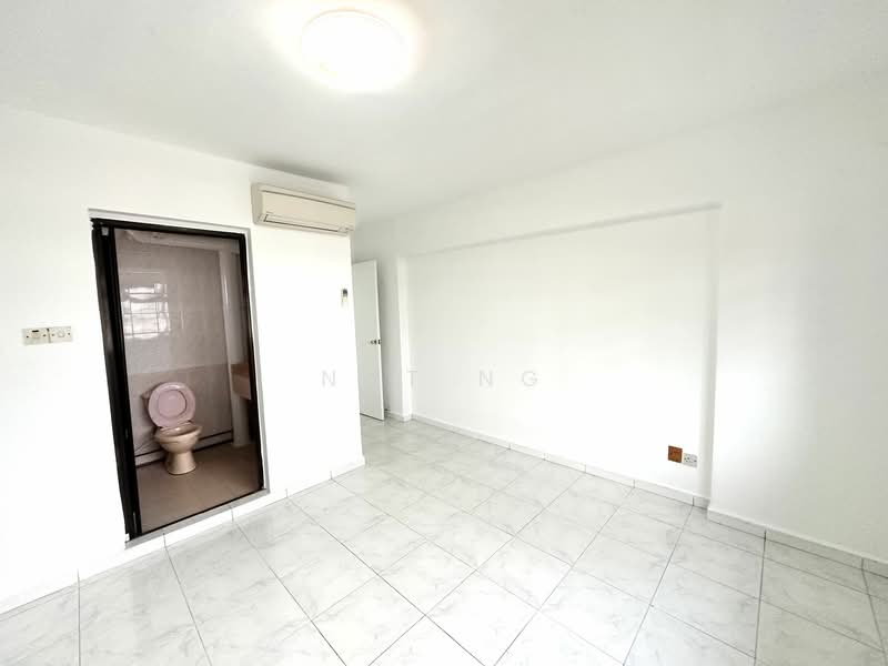 770 Bedok Reservoir View, 770 Bedok Reservoir View, 3 Bedrooms, 1,237 sqft, HDB Flat For Rent, by Nat Ng, 24117411 - PropertyGuru.com.sg