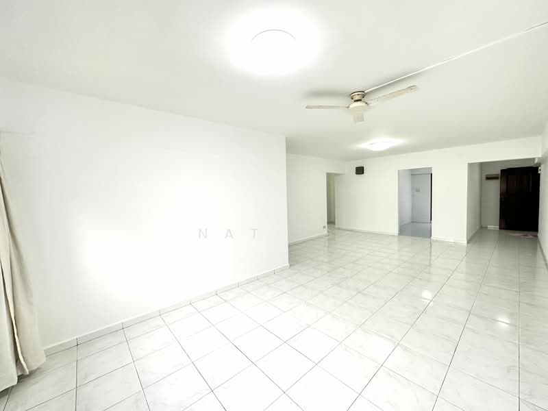 770 Bedok Reservoir View, 770 Bedok Reservoir View, 3 Bedrooms, 1,237 sqft, HDB Flat For Rent, by Nat Ng, 24117411 - PropertyGuru.com.sg