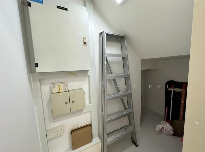 RV Residences Condominium For Sale at S$ 1,999,000 | PropertyGuru Singapore