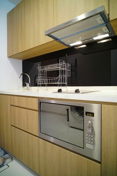 Prime Residence, 41 Lorong 22 Geylang, 1 Bedroom, 409 sqft, Condominium For Sale, by Adrian Hui 许光兴, 24117879 - PropertyGuru.com.sg