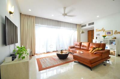 For Rent - Nassim Jade