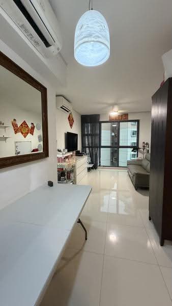 Prive, 35 Punggol Field, Hougang / Punggol / Sengkang, 2 Bedrooms, 775 sqft, Executive Condominium For Sale, by George Ying, 24121229 - Living Room - PropertyGuru.com.sg